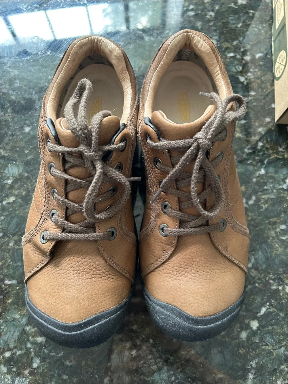 RARE Vintage- KEEN Kelowna lace ups for Men size 10